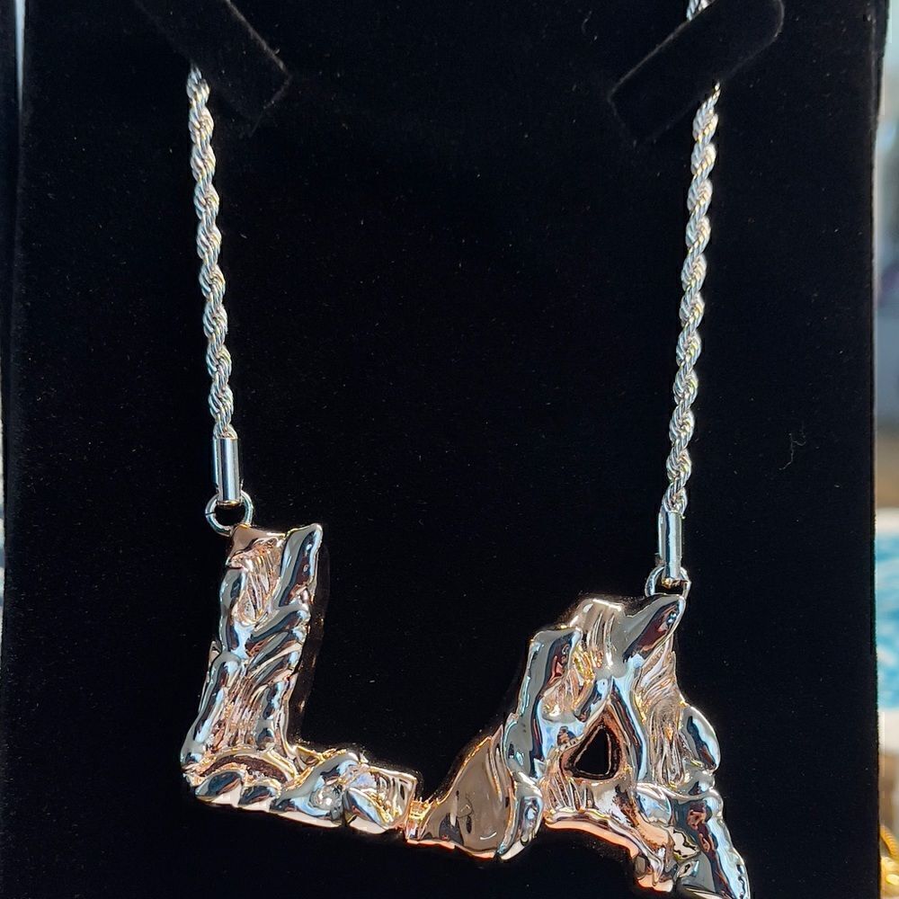 Men's Silver LA Pendant Necklace - Unbranded